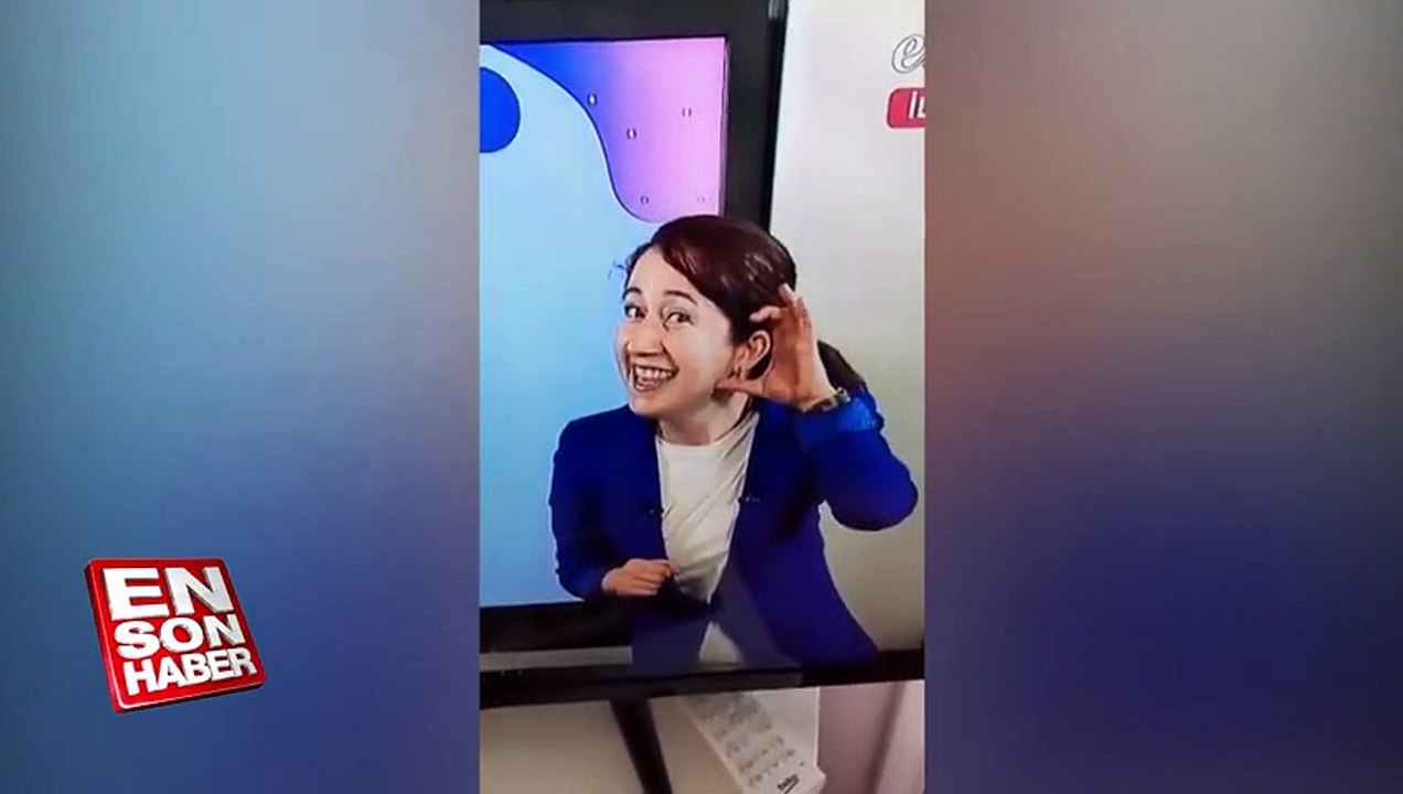 EBA TV'de ders anlatan eğlenceli öğretmen