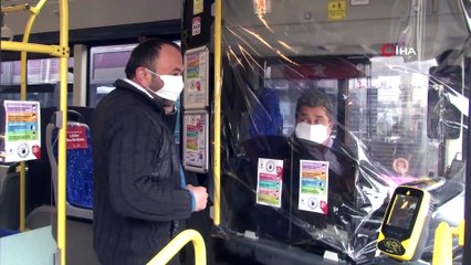 Otobüslere maskesiz binenlere maske dağıtıldı