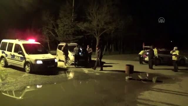 Taşova'da şehirlerarası yolda koranavirüs önlemleri