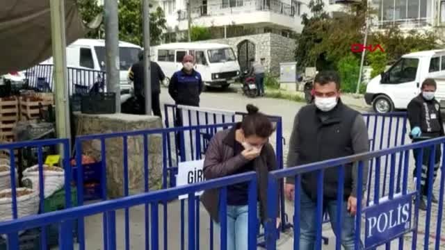 MUĞLA Datça'da pazaryerinde koronavirüs önlemleri