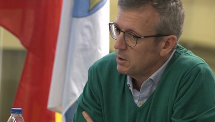 Alfonso Rueda se reúne con voluntarios de Protección Civil