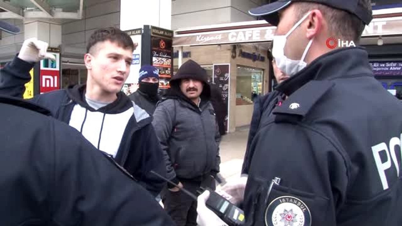 Esenyurt'ta 20 yaş altı gençlere polis uygulaması