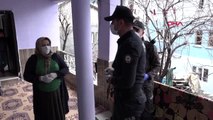 HAKKARİ Yüksekova'da 1000 liralık sosyal yardım evlerde teslim ediliyor