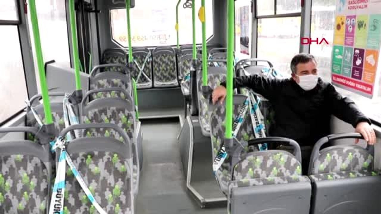 Tekirdağ'da toplu taşıma araçlarına binenlere maske dağıtılıyor