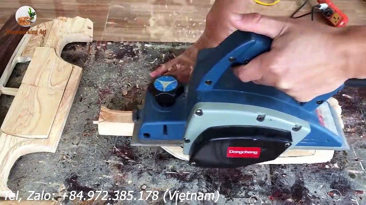 Wood Carving - TOYOTA Land Cruiser v V8 2020 (New Version) - Woodworking art