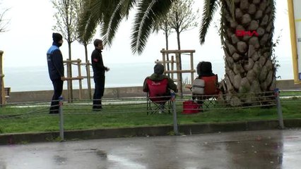 ÜMRANİYE'DE CADDEDE GEZEN YAŞI KÜÇÜK 2 GENCE CEZA