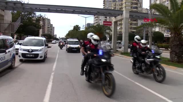 ADANA Polis havadan helikopterle uyardı: Evde kal Adana