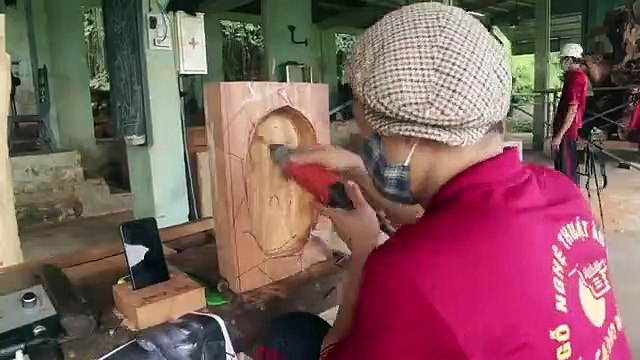 Une sculpture rendant hommage à Kobe Bryant