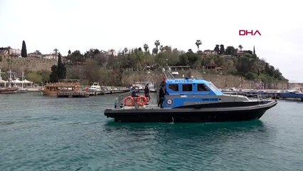 ANTALYA Deniz polisinden 'karakolbot' ile denetim