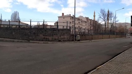 Yurt genelinde koronavirüse karşı ilave tedbirlere ve "Evde kal" çağrısına büyük oranda uyuluyor