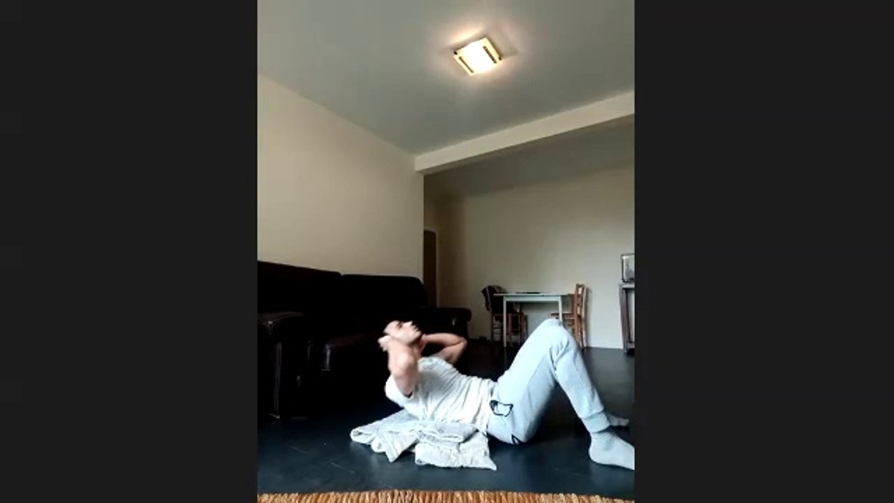 Abdos Confinés par Nizar 2020-04-03 à 17h15 - Partie 2 : abdos