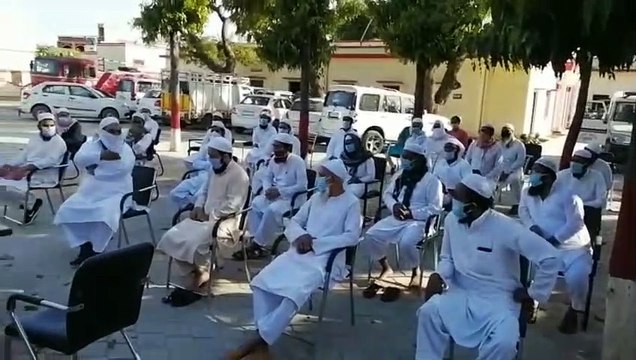 शामली: लाॅकडाउन को सफल बनाने के लिए धार्मिक गुरुओं के साथ बैठक आयोजित