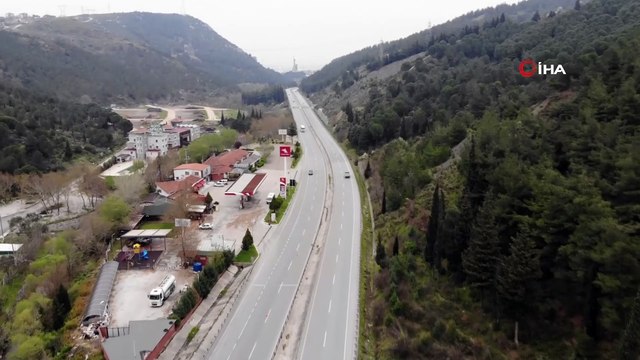 Giriş çıkışlar kapandı, İzmir-İstanbul yolu boş kaldı