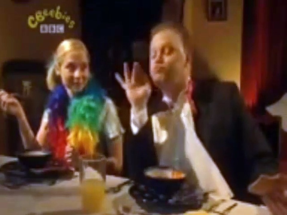 HIGGLEDY HOUSE Hic Hic Hoc - ONE HIGGLEDY HOUSE - NEW 2014 - Mr Tumble - Justin Fletcher