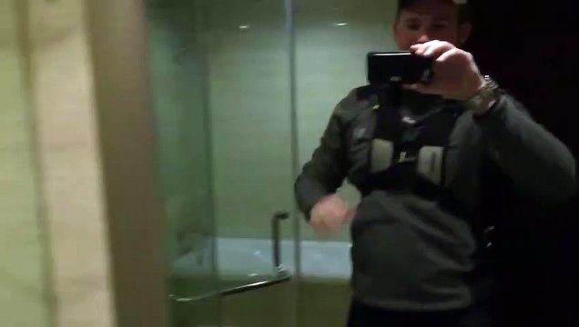 Il n'est vraiment pas bon bricoleur : douche montée à l'envers