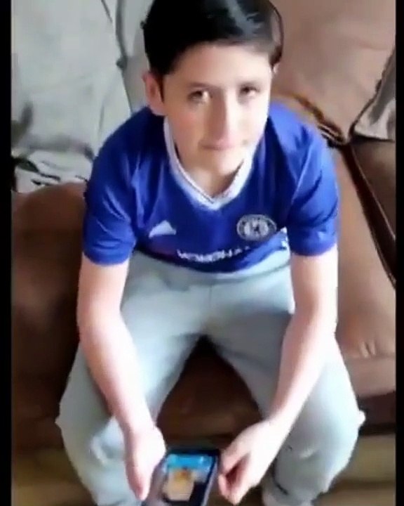 Babasından Ronaldo traşı isteyen ufaklığın El Fenomeno Ronaldo ile tanışması