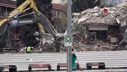 Yıkımı insanlar yerine güvercinler izledi