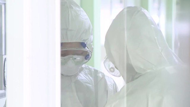 사회적 거리두기 연장 ...해외 유입·지역사회 감염 여전 / YTN