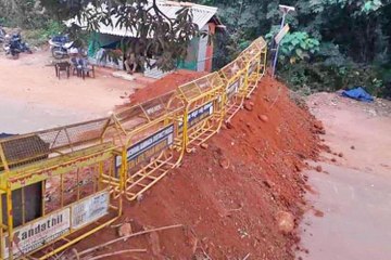 Kasargod- Karnataka border will not be open- Yeddyurappa