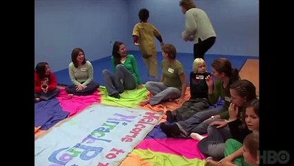 HBO'nun ödüllü belgeseli "Autism: The Musical"ın devam filmi "Autism: The Sequel"dan fragman