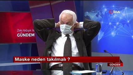 Elazığ'da yerel bir televizyonda sunucu ve konuk maske takarak program yaptı