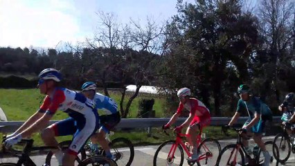 Paris Nice toujours : à présent le gros du peleton