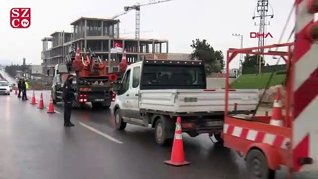 Tuzla'da izin belgesi olmayanların şehir dışına çıkışlarına izin verilmedi