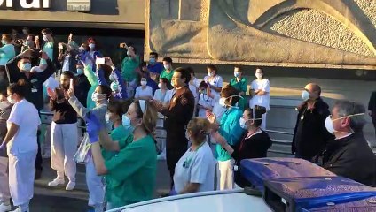 Banda de música de la Policía Municipal homenajea a los sanitarios