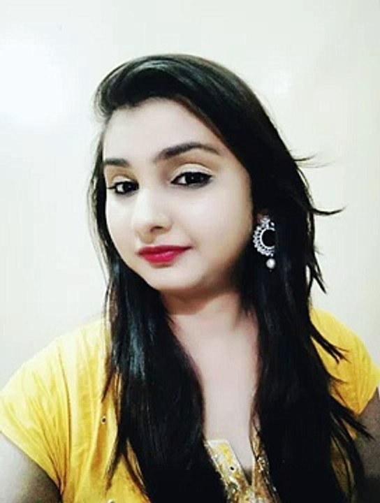 Lakme cc cream ka use kaise kre.  How to use lakme cc cream