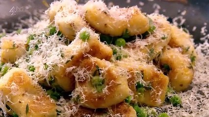 Gordon Ramsays Ultimate Cookery Course S01E06 - More Ultimate Food on a Budget