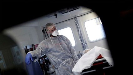 İngiltere'de son 24 saatte koronavirüs nedeniyle 621 kişi hayatını kaybetti