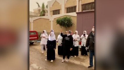 "أنتم مش لوحدكم".. رئيسة "قها" تخفف عن مرضى كورونا بالأغاني الوطنية