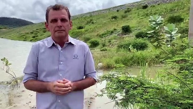 Prefeito de São José de Piranhas inaugura distribuição de água pela barragem de Boa Vista