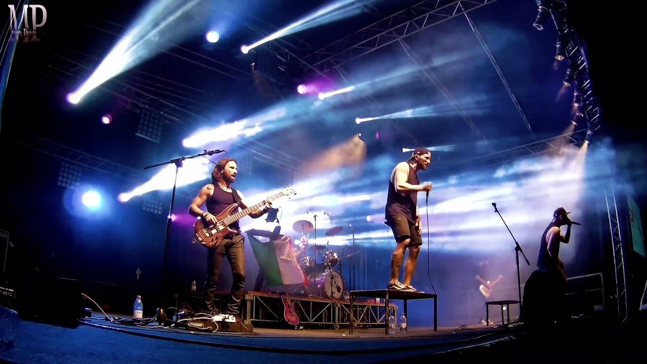 Linkin Park Tribute, Living Theory - Don't Stay