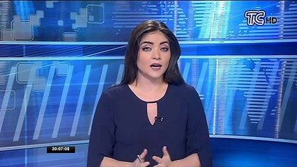 Moradores de la Florida, en Guayaquil, se encendieron velas y oraron para pedir a Dios el final de la pandemia