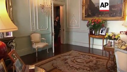 Königin Elizabeth bei einem Treffen mit dem deutschen Präsidenten