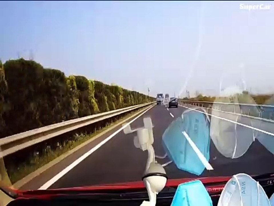 Do not keep a safe distance when participating in traffic