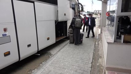 Bolu'da karantina süreci tamamlanan 30 kişi tahliye edildi