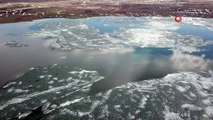 Buzları çözülen Nazik Gölü'nden kartpostallık manzaralar