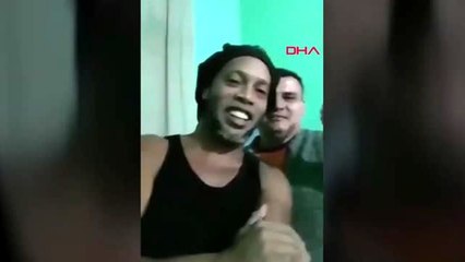 Ronaldinho'dan haber var Hapishaneden ailesine videolu mesaj