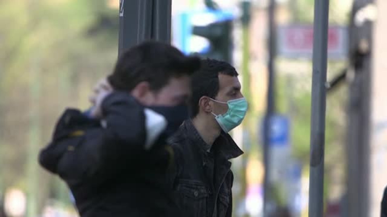 Lombardía decreta el uso obligatorio de mascarillas en la calle
