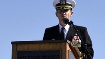 Koronavirüs mektubu nedeniyle görevden alınan ABD uçak gemisi kaptanına ihanet suçlaması