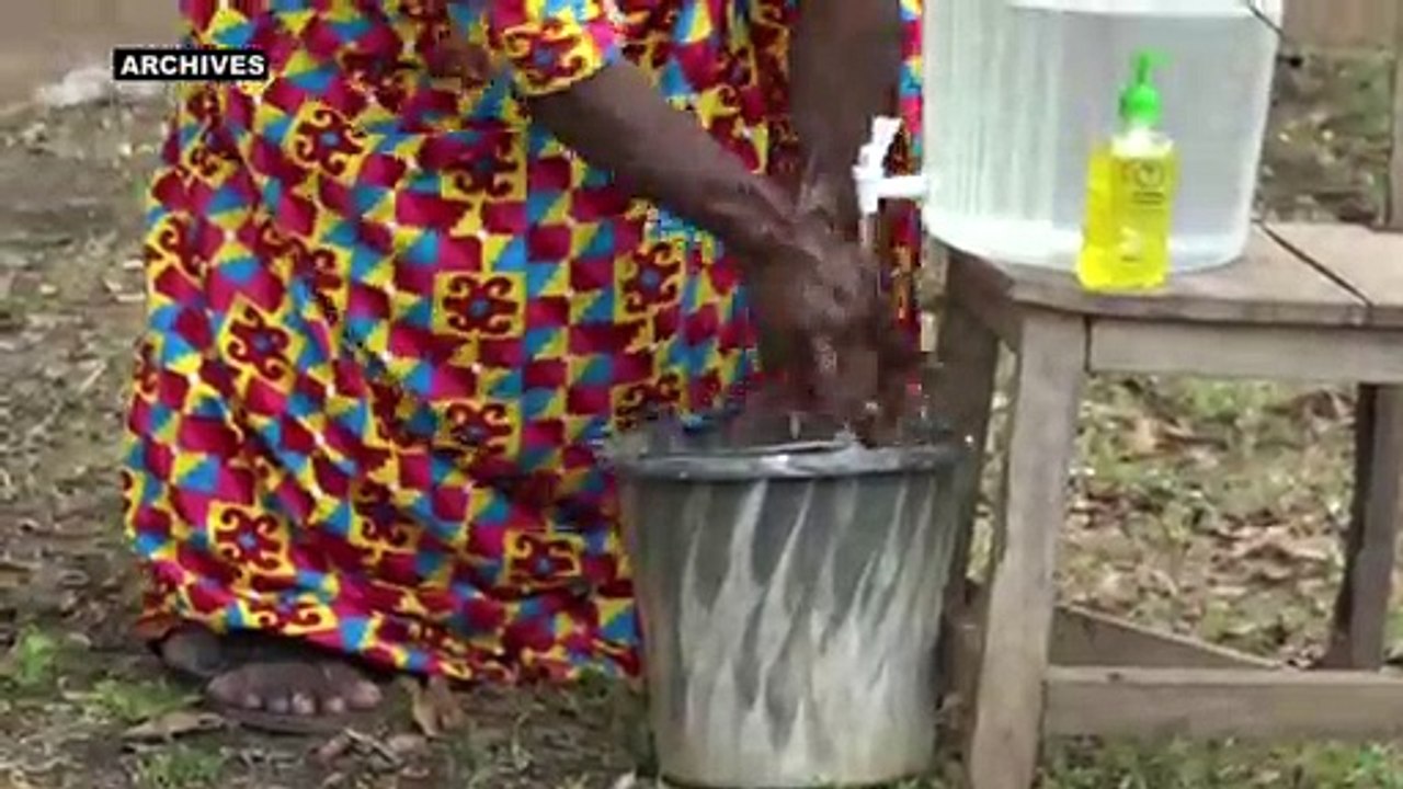 Coronavirus : L 'INPHB de Yamoussoukro lance de la production de gels et masques