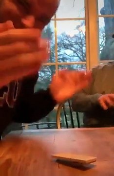 Jeu : qui se fera prendre par le piège à souris ?