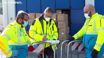 Covid Italia: calano ancora i nuovi contagi, morti risalgono a 636