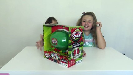 Jogando o Jogo da Melância com Sophia, Isabella e  Alice