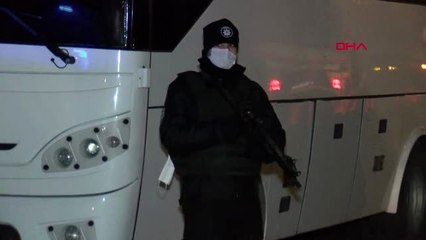 İSTANBUL'UN GİRİŞ VE ÇIKIŞLARINDA DENETİMLER DEVAM EDİYOR