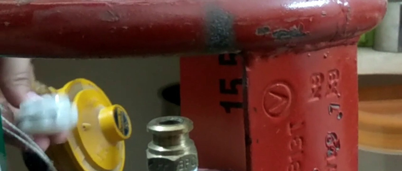 How to Replace and Detach The Gas Cylinder easily by Wihu Family