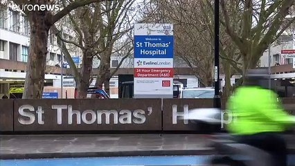 Boris Johnson, frappé par le coronavirus, est en soins intensifs