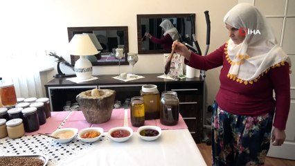 Evde Yaptıkları Doğal Ürünleri Bütün Türkiye'ye Satıyorlar